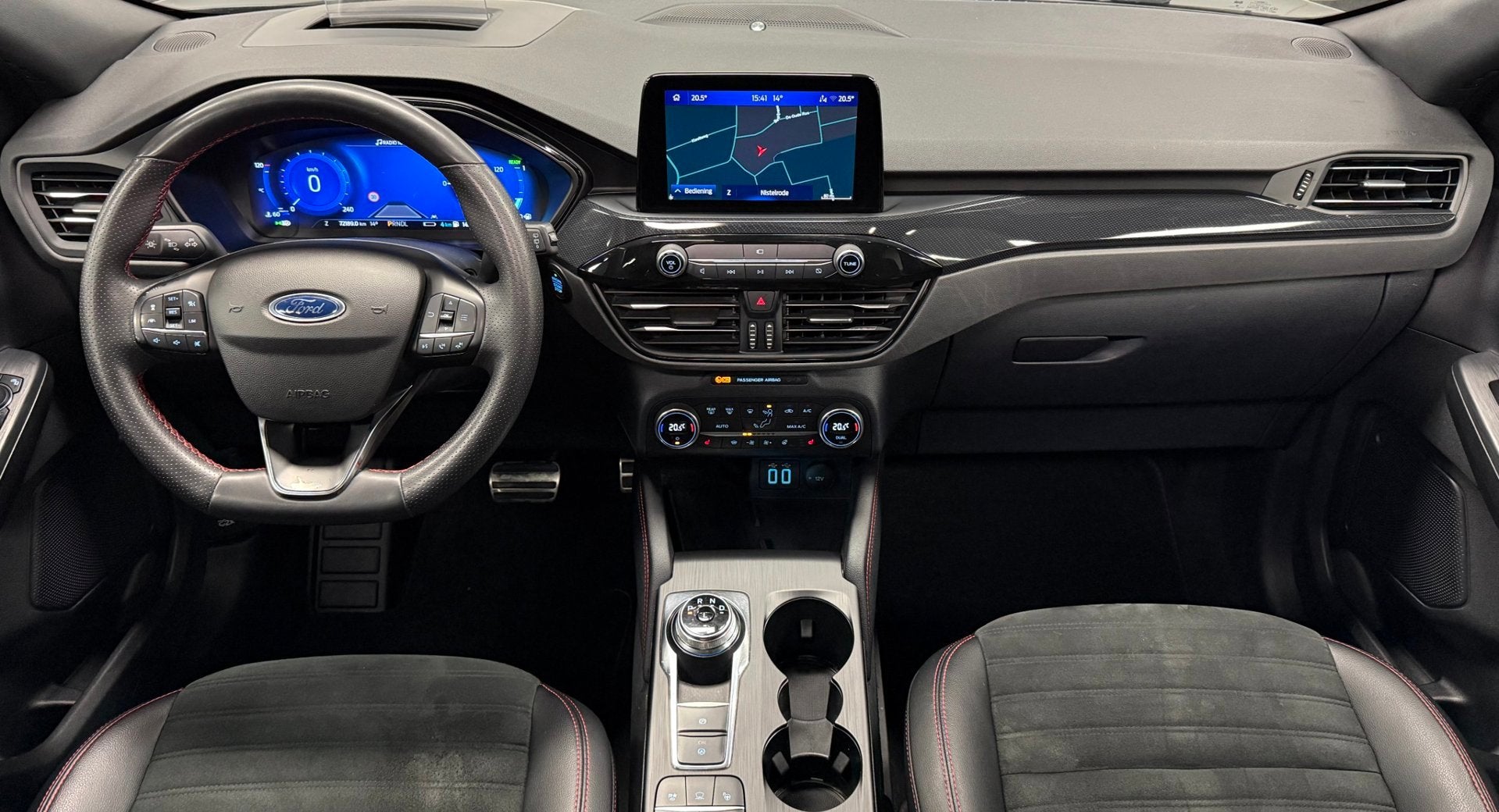 Ford Kuga 2.5 PHEV ST-Line X*224PK*Panodak*Trekhaak*B&O*19'', Auto's, Gebruikt, Zwart, 4 cilinders, Verwarmde buitenspiegels