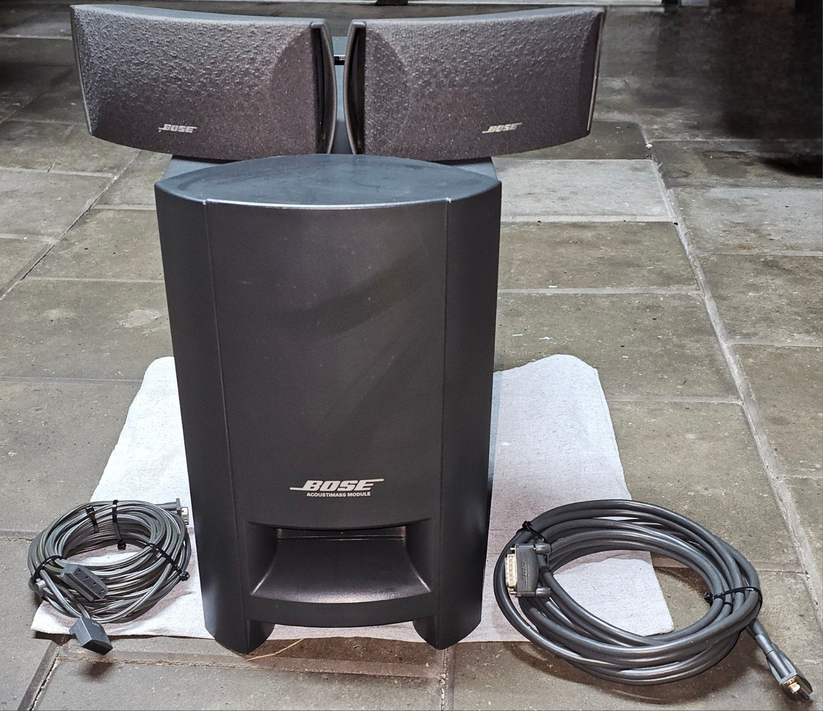 Bose Acoustimass Module Subwoofer met Speakers en Kabels, Gebruikt, Ophalen of Verzenden, Bose, Inclusief kabels