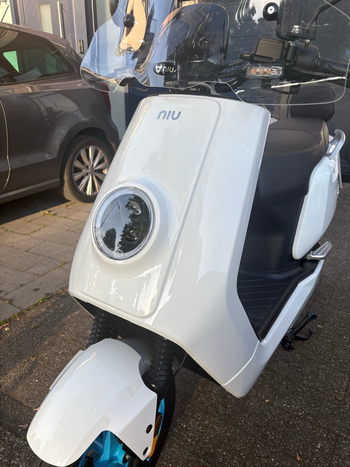 Niu NQI Sport Elektrische Scooter - Zo goed als nieuw, Fietsen en Brommers, Ophalen of Verzenden, Zo goed als nieuw, Elektrisch