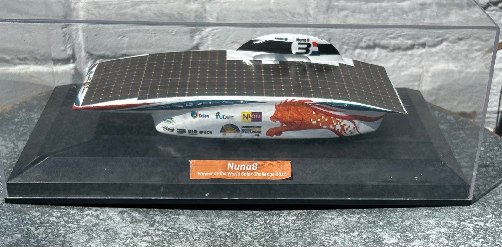 Numa8 Solar Challenge 2015 Winnaar Model - Exclusive Cars, Overige merken, Ophalen of Verzenden, Zo goed als nieuw, Groter dan 1:32