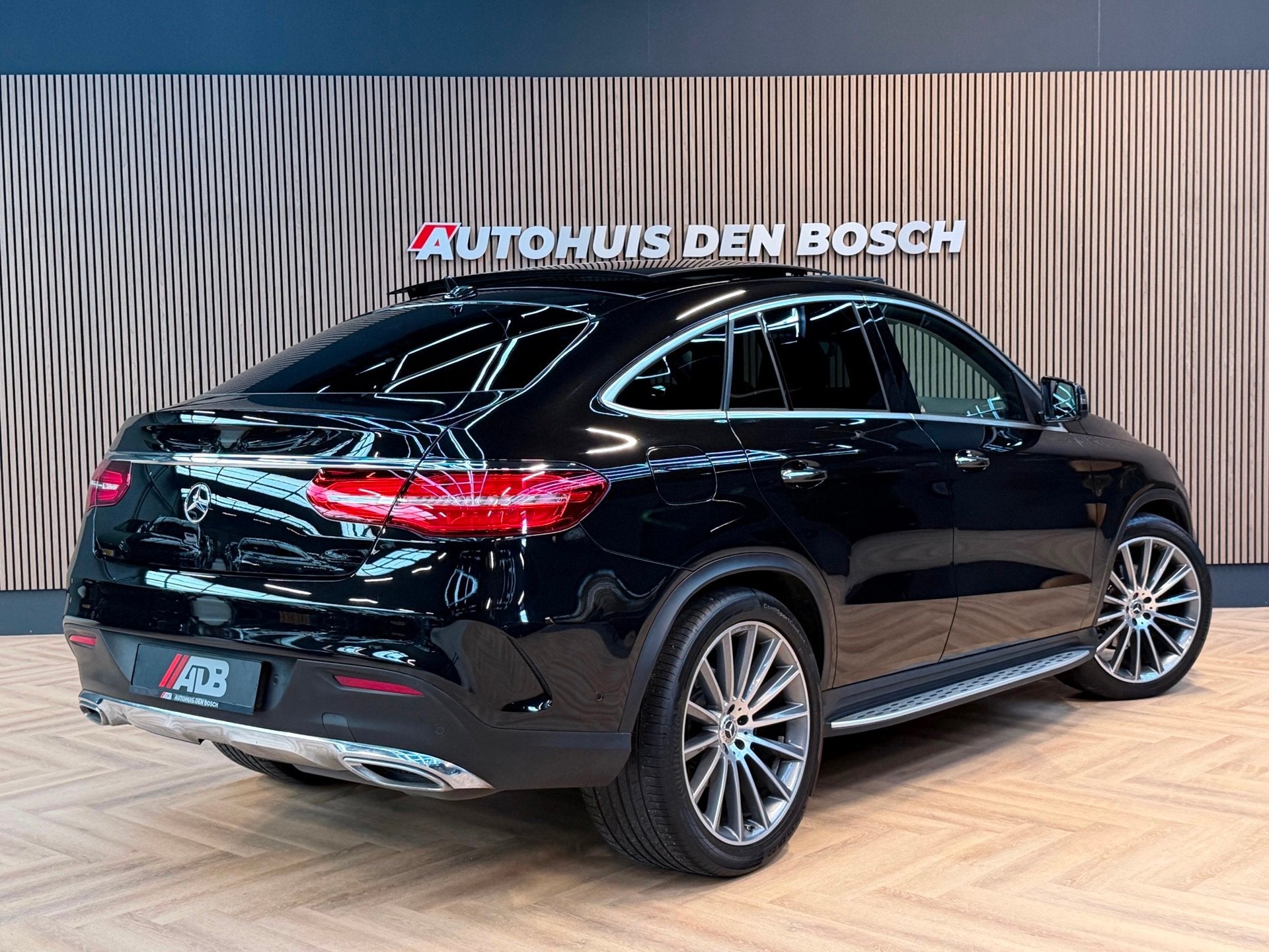 Mercedes-Benz GLE-klasse Coupé 350 d 4MATIC AMG - Pano, Dealer onderhouden, 2175 kg, Gebruikt, 259 pk