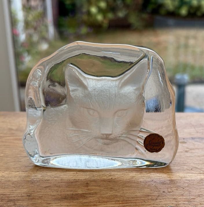 Cristal d'Arques presse papier kat, Ophalen of Verzenden