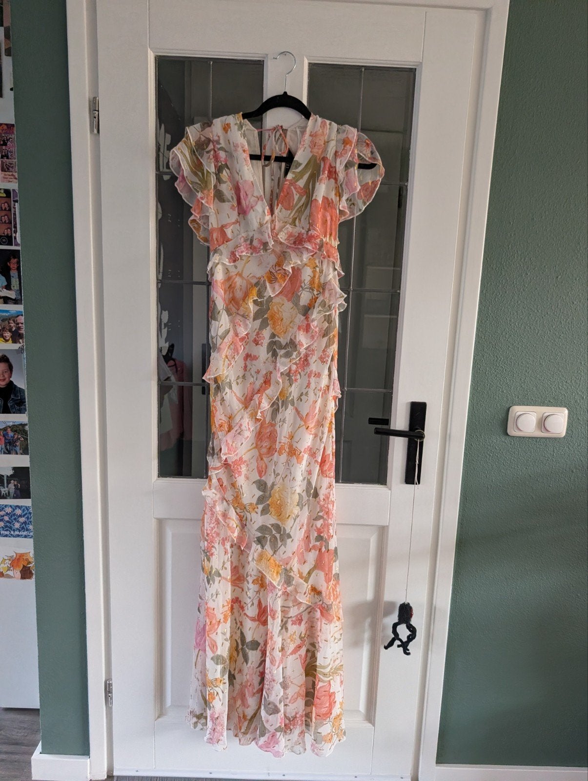 Lipsy London Maxi Jurk met Bloemenprint en Ruches, Maat 38/40 (M), Meerkleurig, Ophalen of Verzenden, Zo goed als nieuw