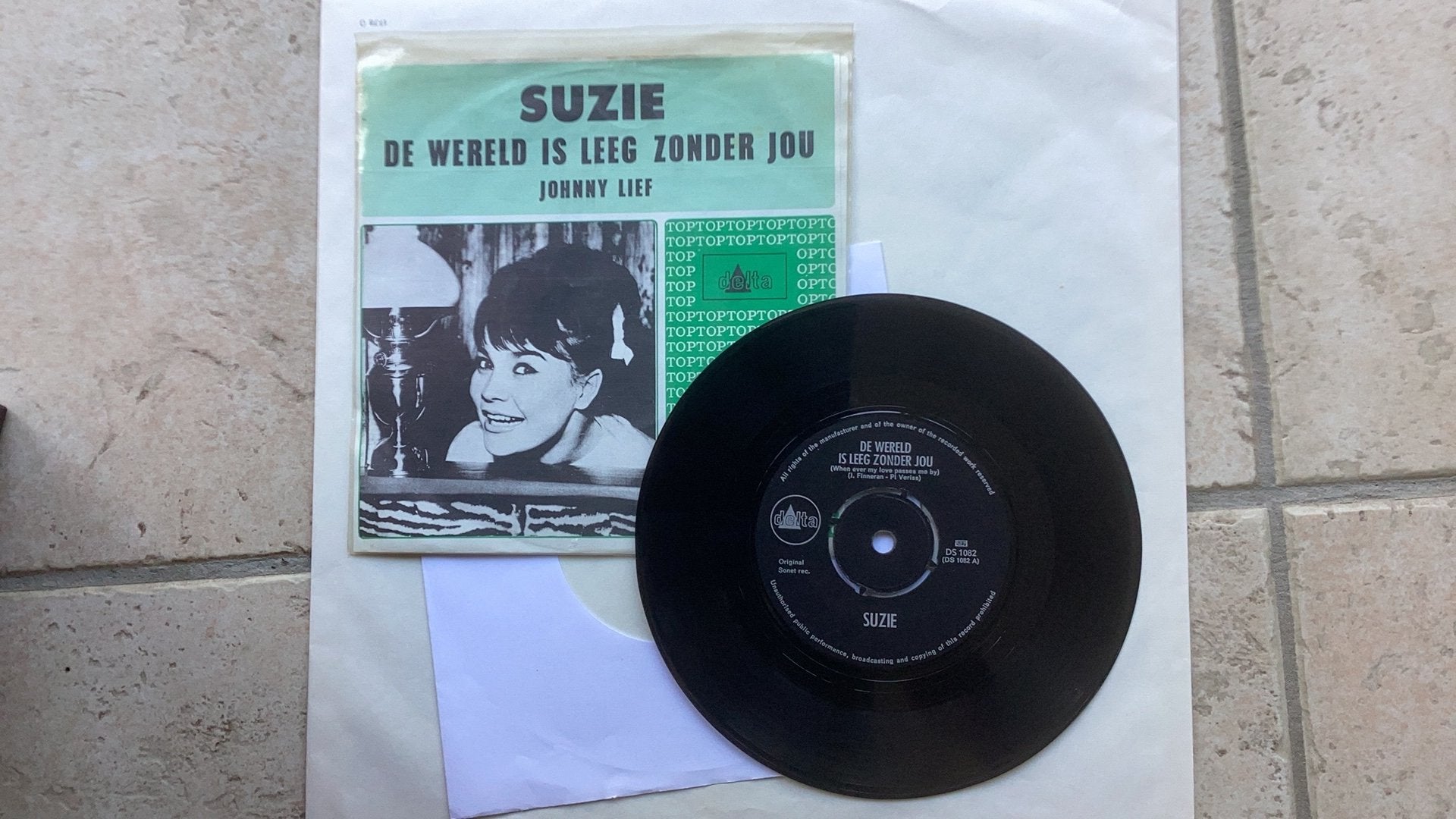 Single Suzie - De wereld is leeg zonder jou, Ophalen of Verzenden, Zo goed als nieuw, 7 inch, Nederlandstalig