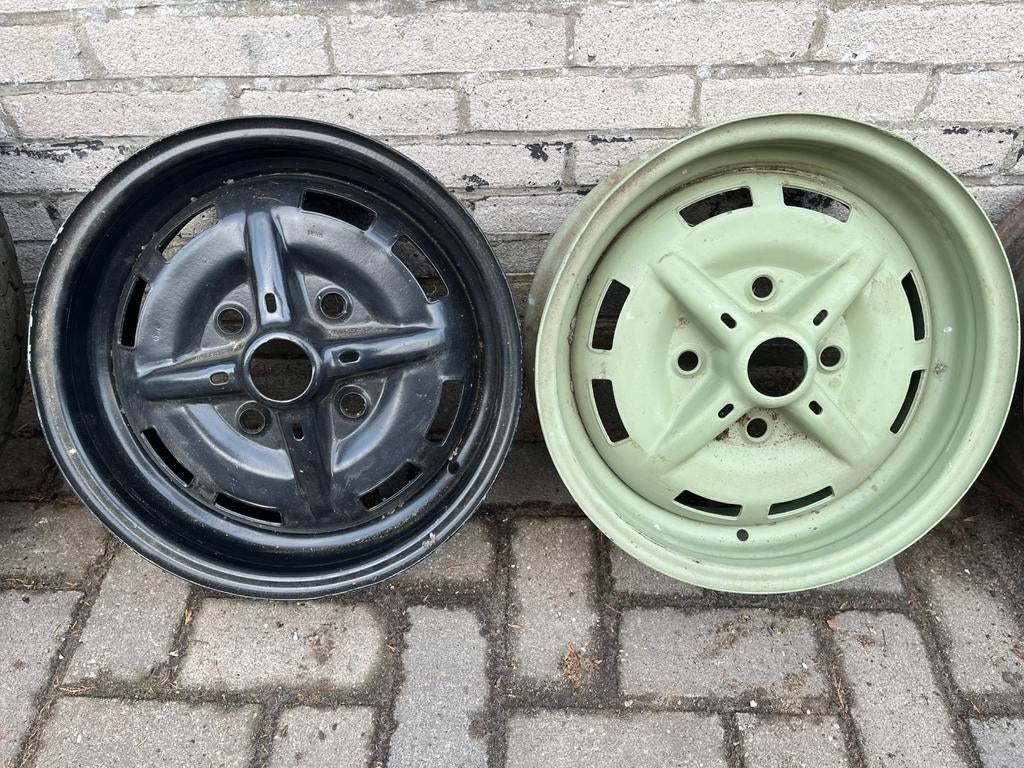 Diverse sets brede VW kever velgen., Ophalen, 15 inch, Velg(en), Nieuw