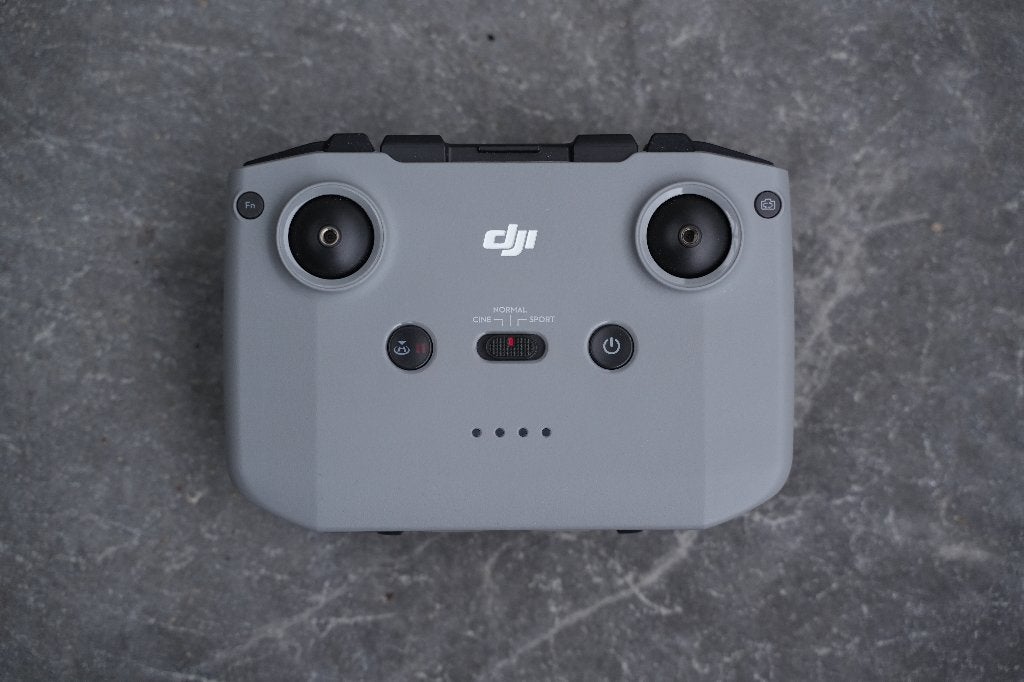 DJI RC-N1 Controller voor Mini 2/3/Air 2S /Mavic 3, Ophalen of Verzenden, Zo goed als nieuw
