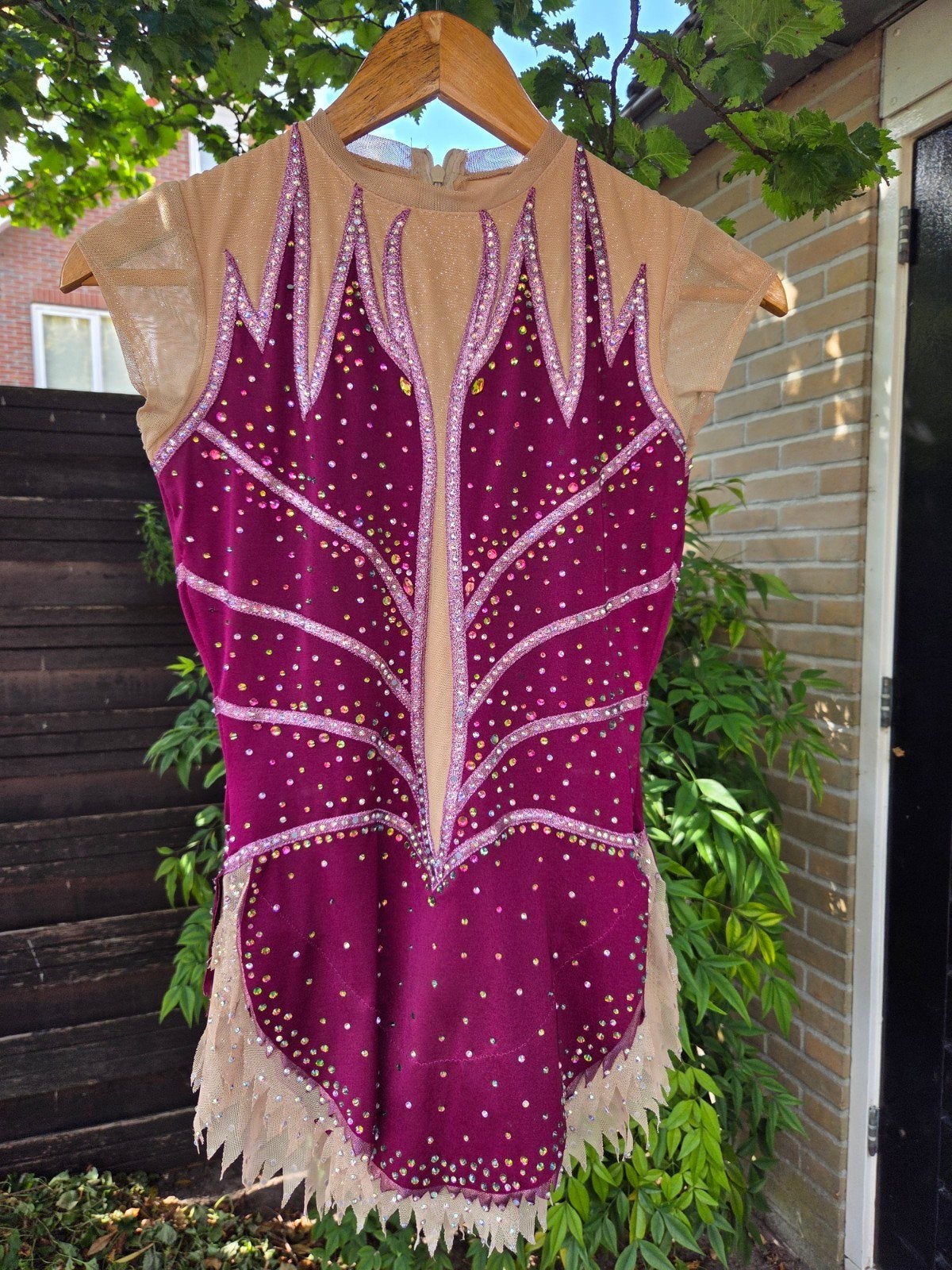 Acropakjes voor een trio - Bordeauxrood met strass, Overige typen, Ophalen of Verzenden, Zo goed als nieuw, Rood