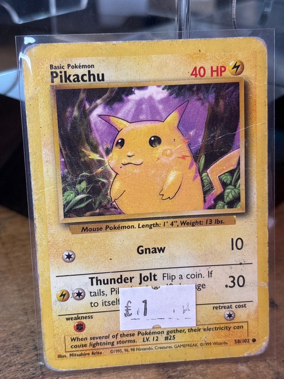 Pikachu Pokémon kaart - Basis set (58/102) - Gebruikt, Ophalen of Verzenden, Gebruikt, Losse kaart