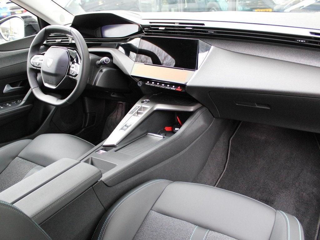 Peugeot 308 SW 1.6 Plug-in Hybrid 180 Allure Avantage | Navi, Auto's, Peugeot, 12 maanden, 77 km/l, Gebruikt, 4 cilinders