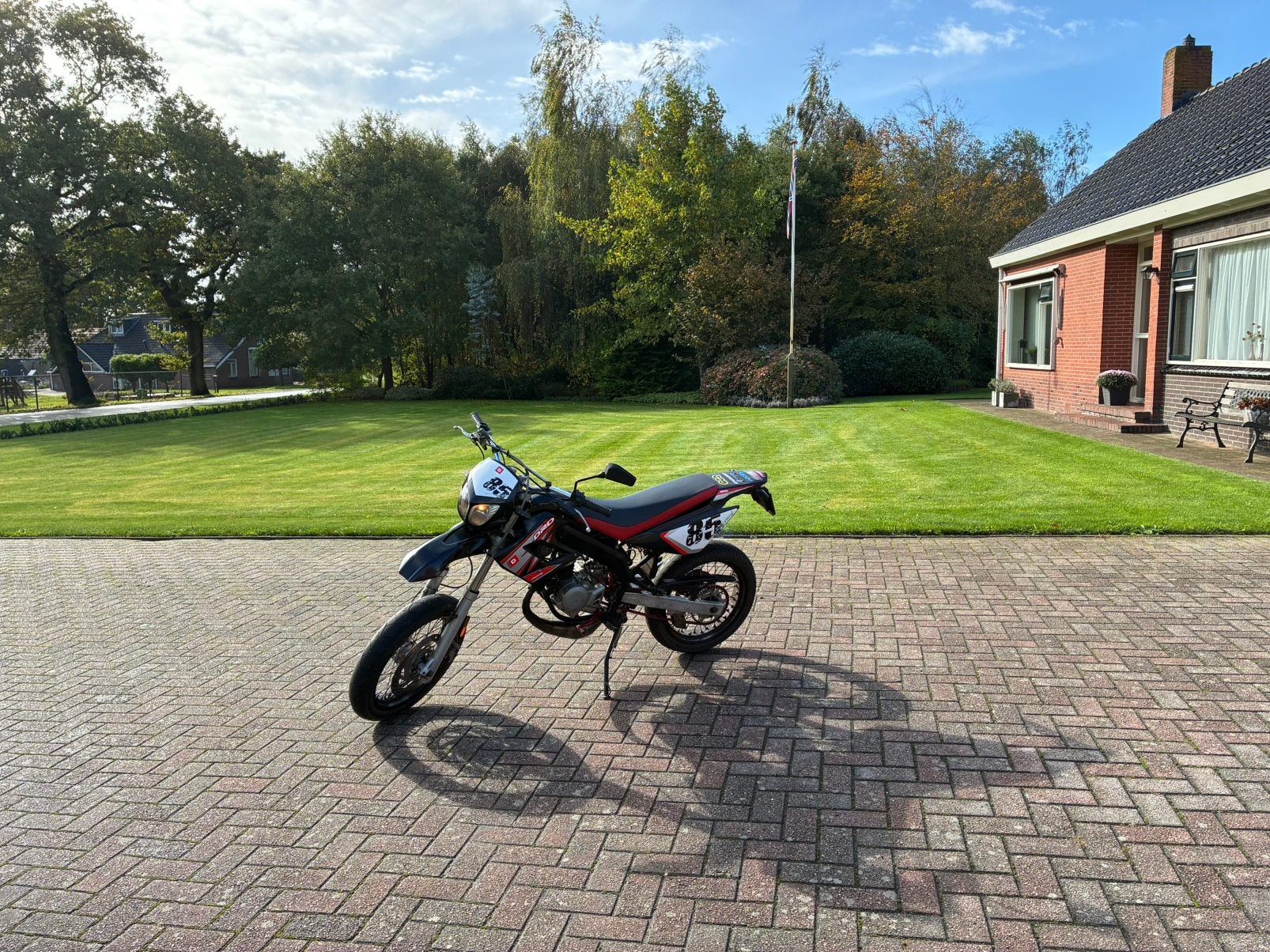 Derbi senda sm drd 85 editie rood schakelbrommer 2009, Ophalen, 6 versnellingen, Gebruikt, Maximaal 45 km/u