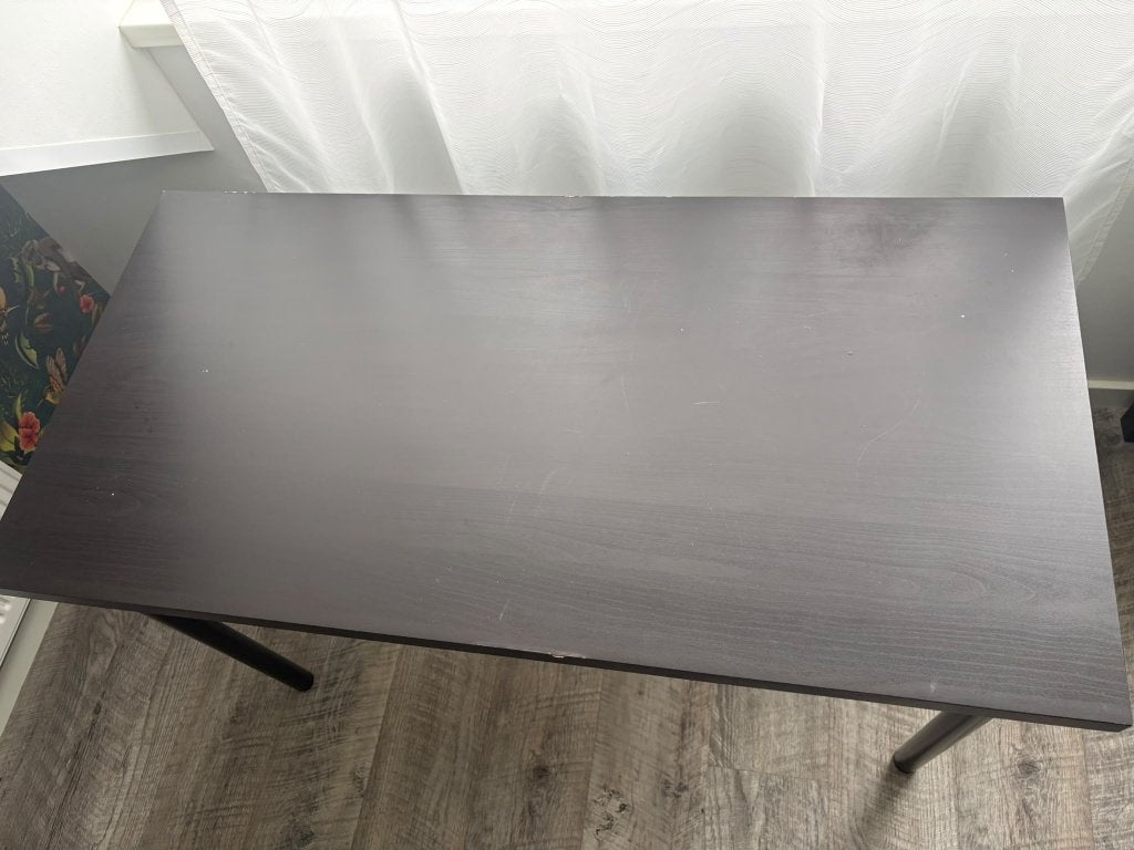 Donkerbruin bureau met metalen poten, Gebruikt, 120 cm, Spaanplaat of MDF, Bruin