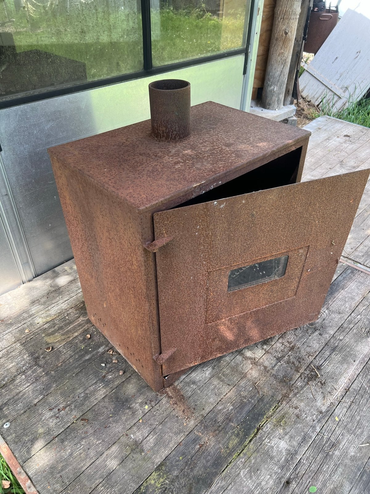 Robuuste Tuin Terras Kachel met Afneembare Deur, Ophalen, Gebruikt