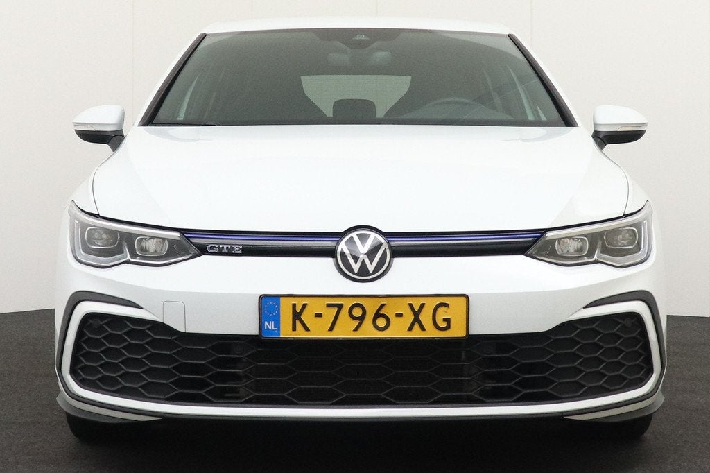 Volkswagen Golf 1.4 245 PK eHybrid GTE Carplay Adapt. Cruise, Auto's, Volkswagen, Gebruikt, 4 cilinders, Alcantara, Wit