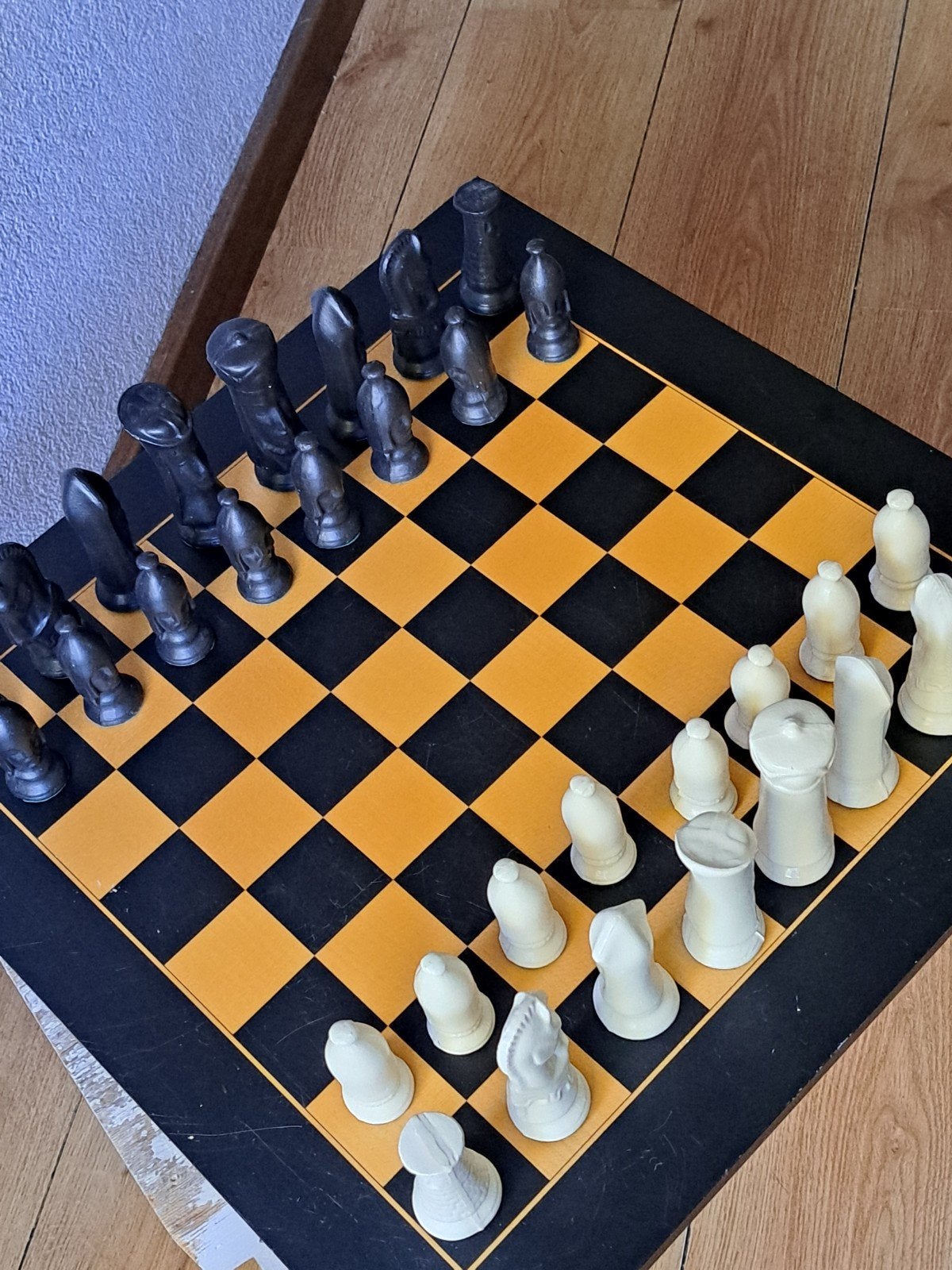 schaakspel met massief houten bord, Ophalen of Verzenden