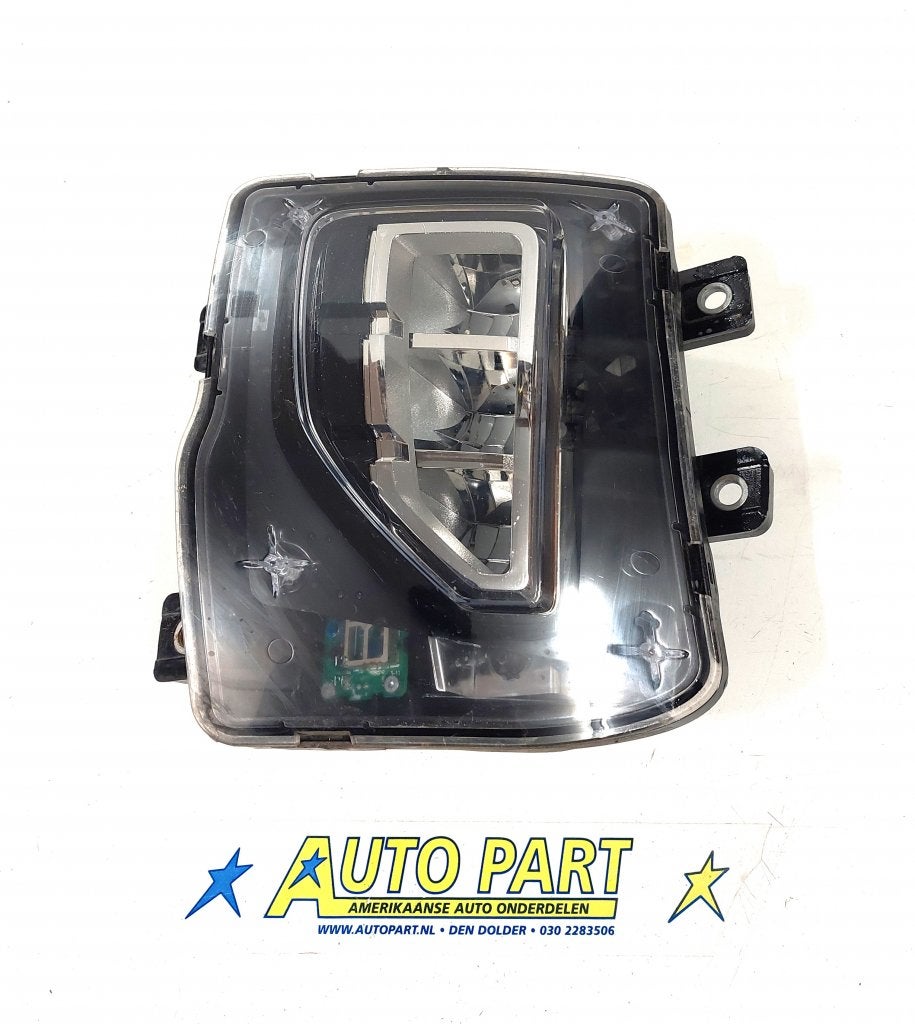 Chevrolet Silverado mistlamp 2016-2019, Gebruikt, Info@gm.com, Chevrolet, Ophalen of Verzenden