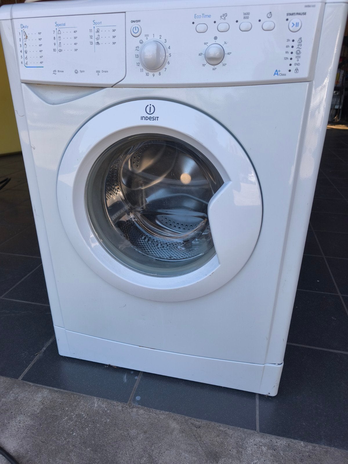 Indesit IWB6165 Wasmachine - Werkt nog prima!, Gebruikt, Ophalen of Verzenden, 85 tot 90 cm, 1200 tot 1600 toeren