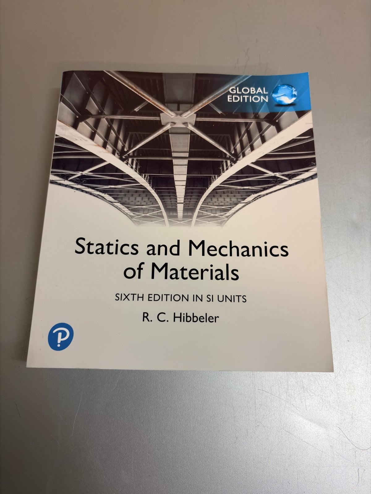 Statics and Mechanics of Materials - R.C. Hibbeler, Boeken, Ophalen of Verzenden, Beta, Zo goed als nieuw, HBO