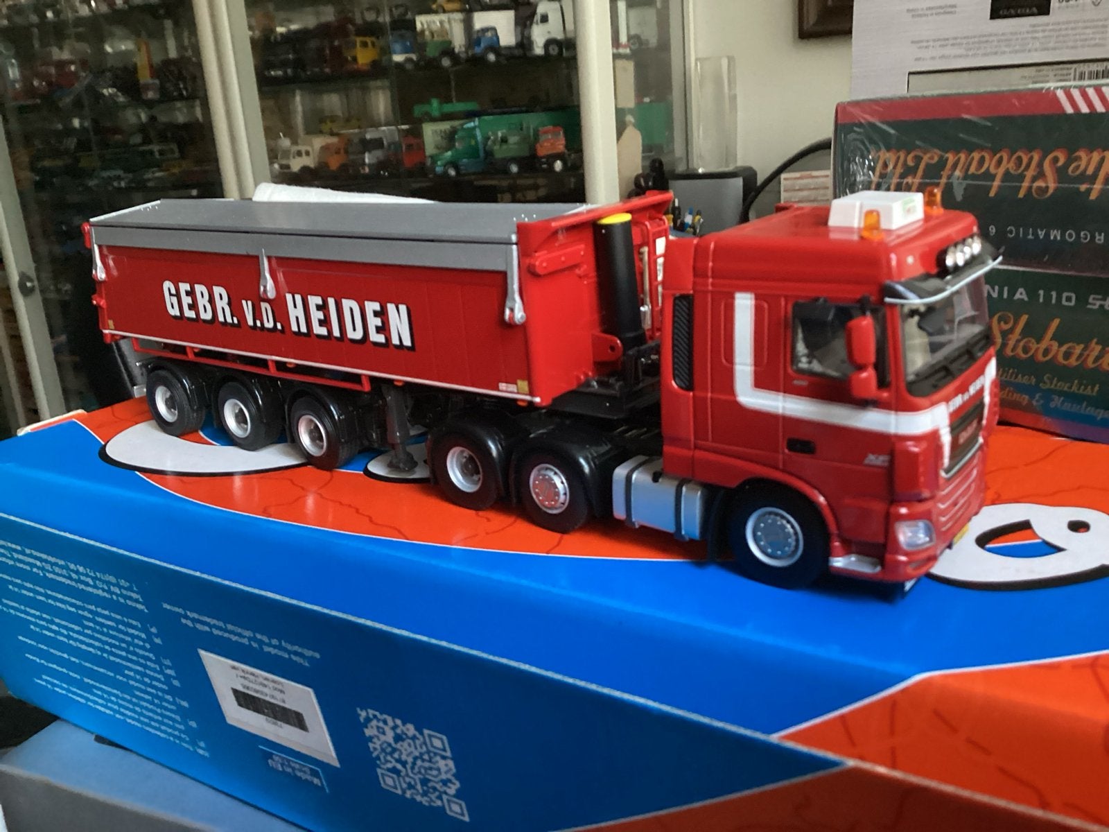 DAF van Gebroeders van der Heiden - WSI Models, Ophalen of Verzenden, Zo goed als nieuw, Bus of Vrachtwagen, Wsi