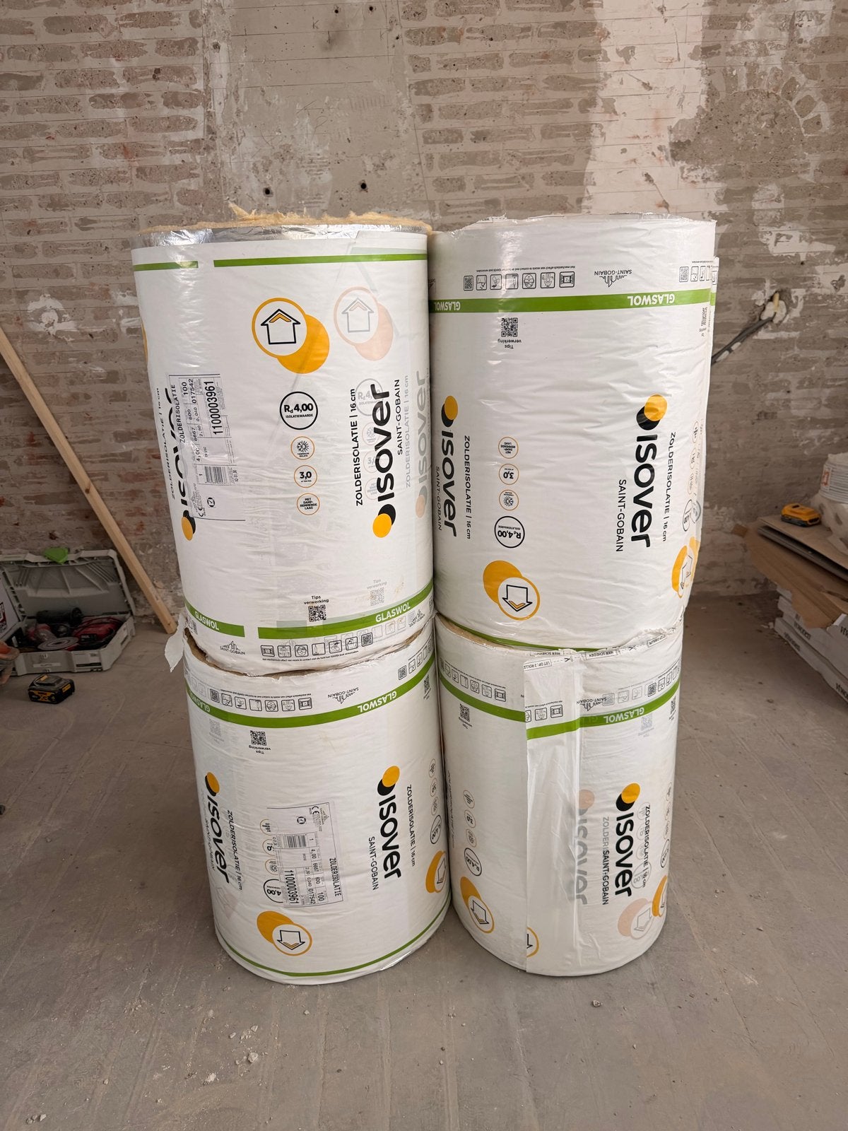Isolatie Zolderisolatie 16 cm Glaswol (4 rollen), 12 cm of meer, Nieuw, 5 tot 10 m², Glaswol