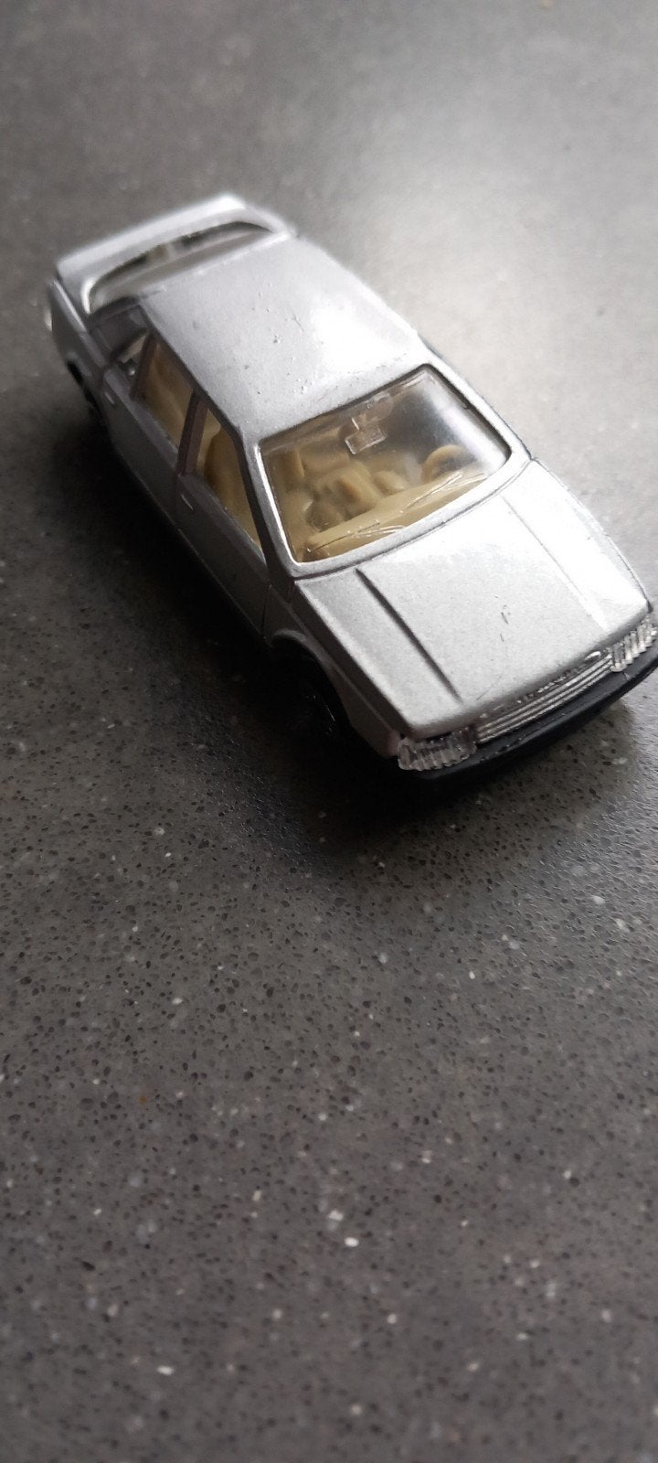 8809 Zilverkleurige Renault 25 v6 Turbo(1988), Ophalen of Verzenden, Gebruikt, Auto