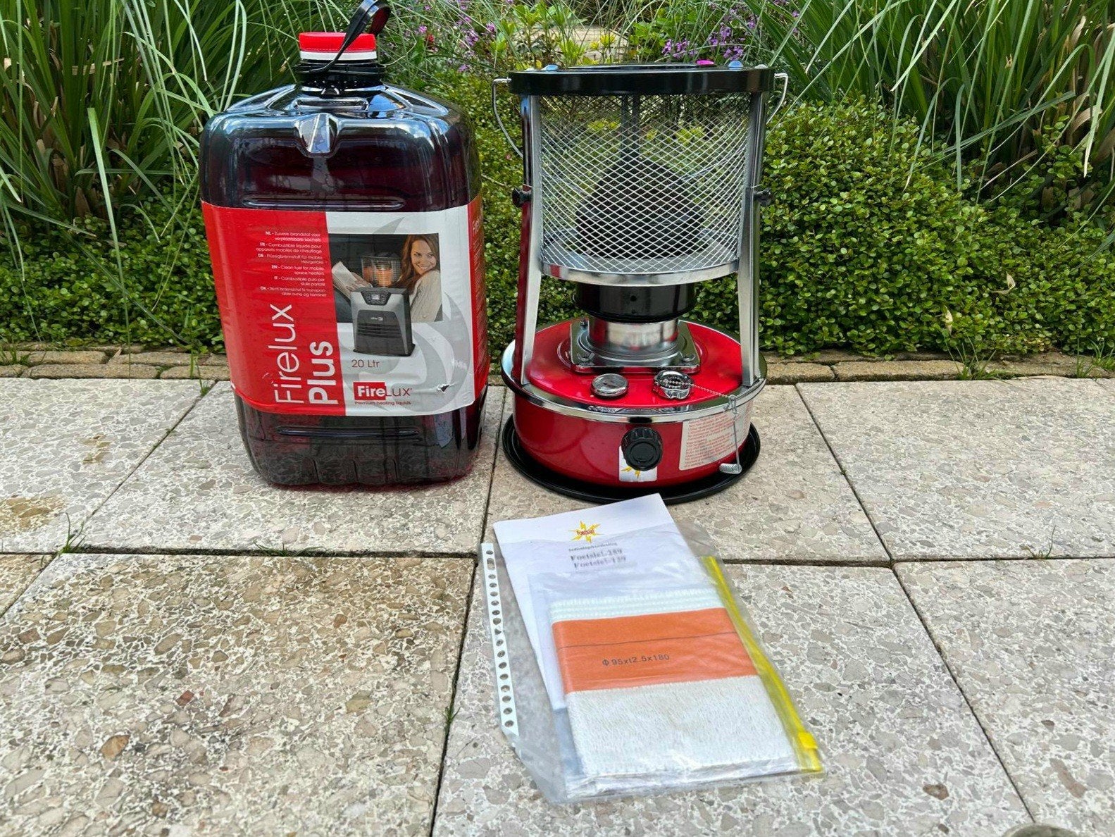 Footsie petroleumkachel kosmonaut – ZGAN+ vol vat Petroleum, Ophalen, Overige brandstoffen, Petroleumkachel, Zo goed als nieuw