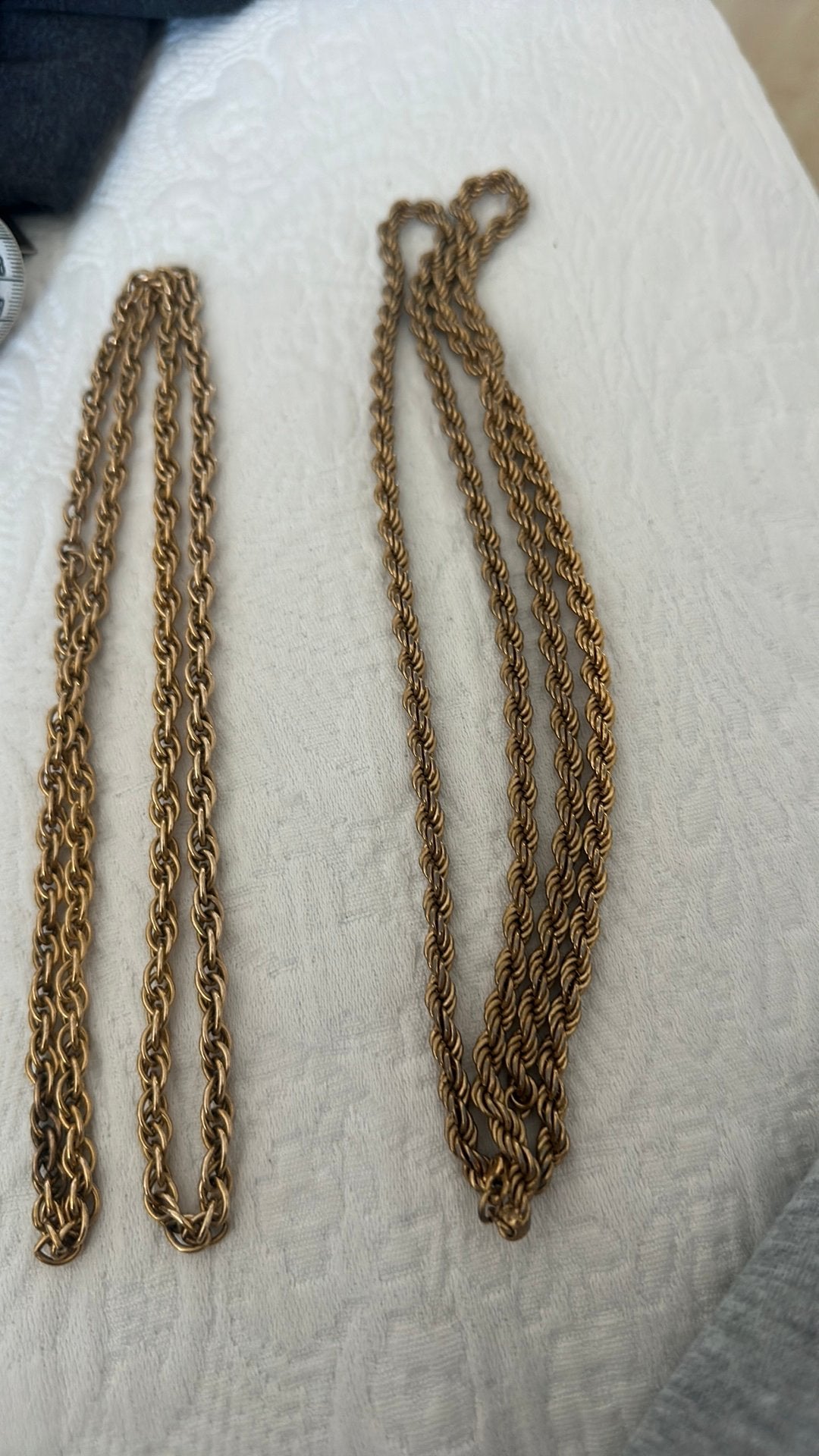 2 kettingen van  monet 10 euro per stuk, Sieraden, Tassen en Uiterlijk, Ophalen of Verzenden, Zo goed als nieuw, Overige kleuren