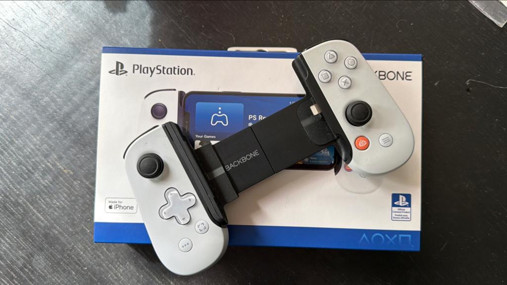 Backbone One PlayStation Edition Controller voor iPhone, Ophalen of Verzenden, Zo goed als nieuw, Draadloos, Overige typen