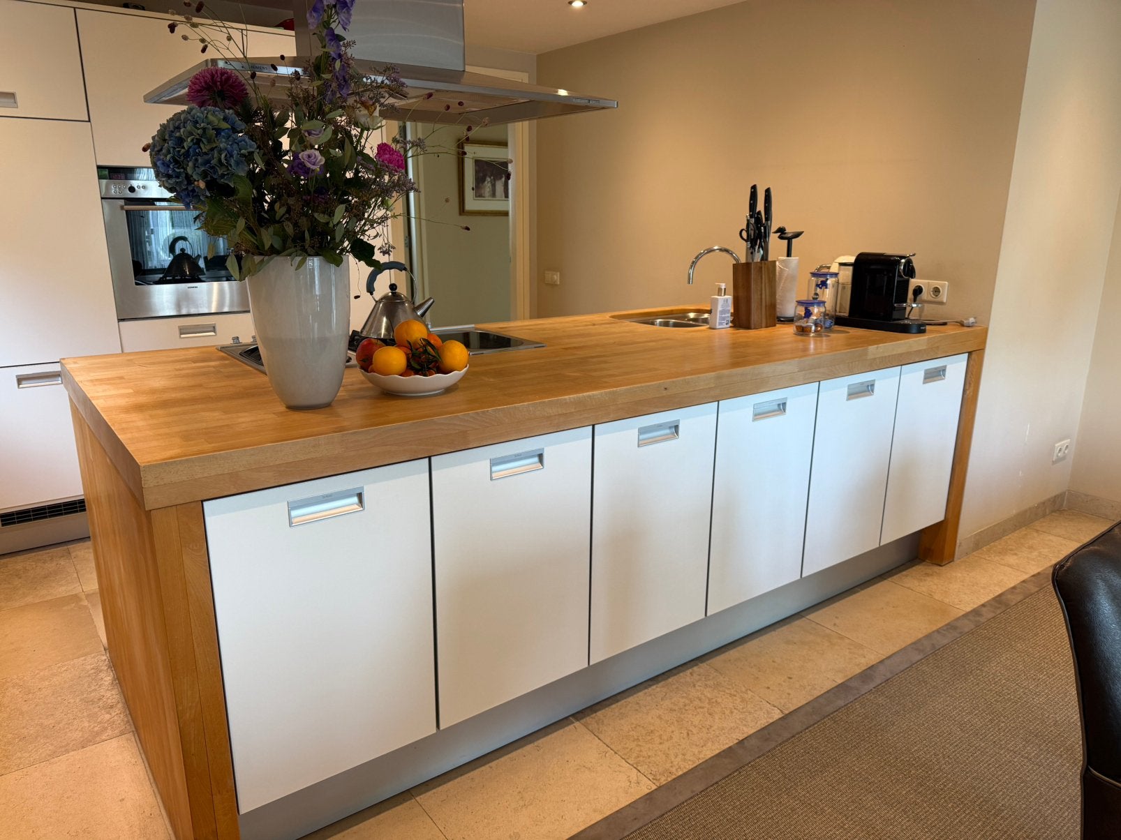 2de Hands Siematic keuken. Mat wit, met echt houten blad., Ophalen, Gebruikt, Wit, Dubbelwandige keuken