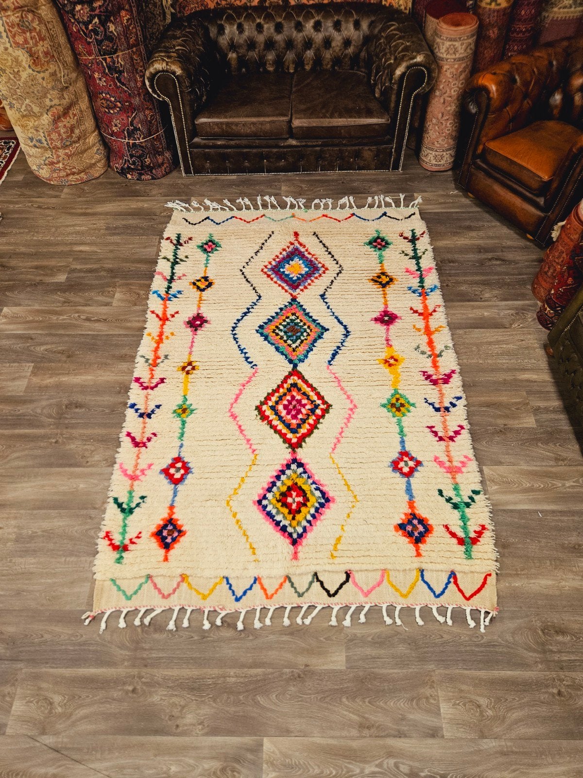 Handgeknoopt Azilal Berber Tapijt. prachtige kleuren., Huis en Inrichting, Blauw, 200 cm of meer, Ophalen of Verzenden