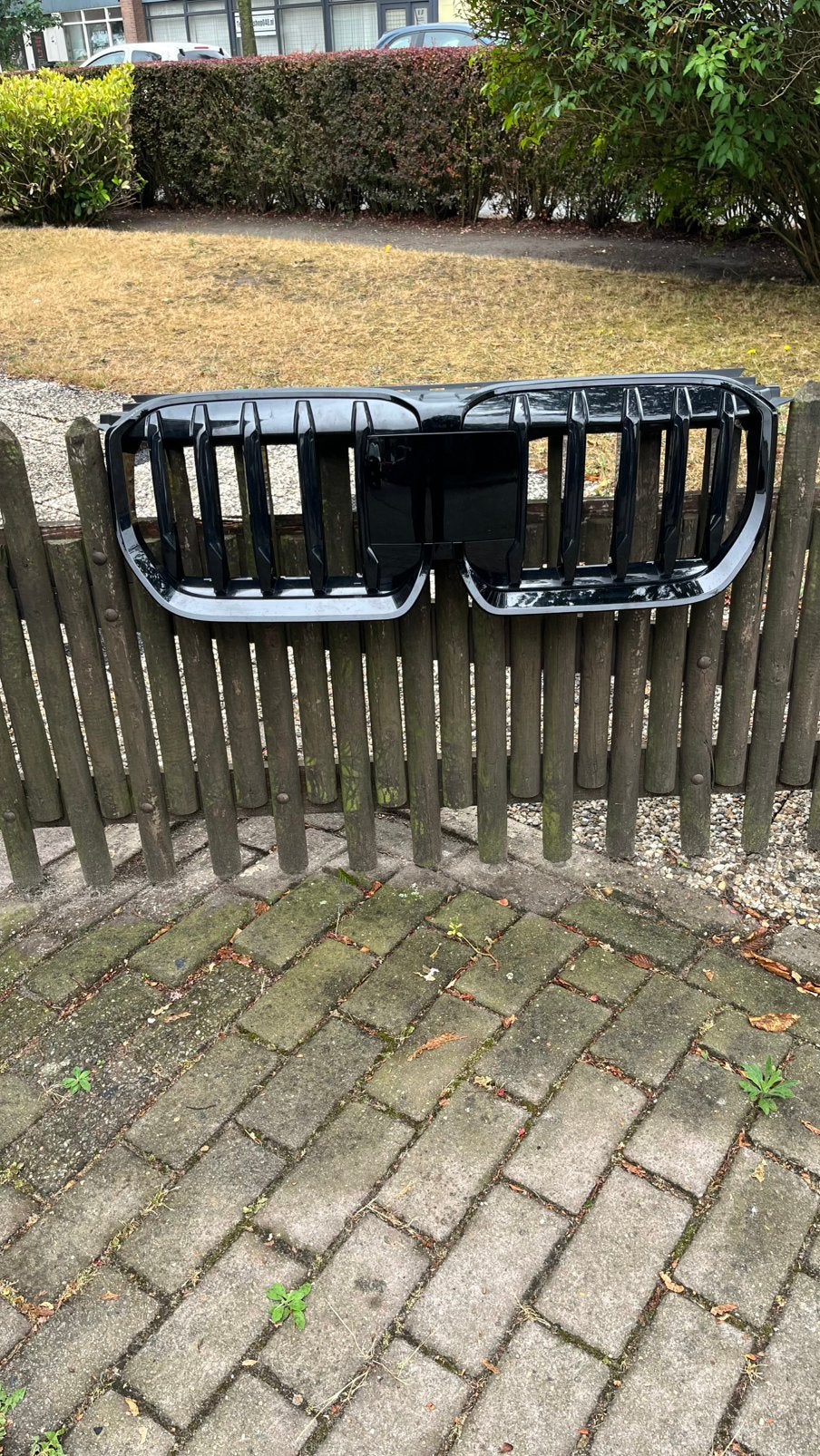 BMW X1 U11 originele BMW grill glans zwart NIEUWSTAAT, Voor, Nieuw, Ophalen of Verzenden, Bumper