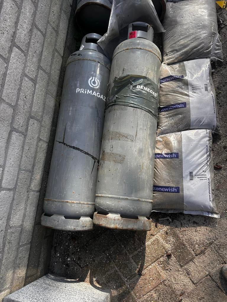 4 propaan gasflessen, Ophalen of Verzenden, Gebruikt