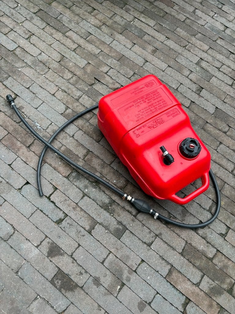 Tank BigJoe buitenboordmotor, Ophalen, Gebruikt, Motor en Techniek