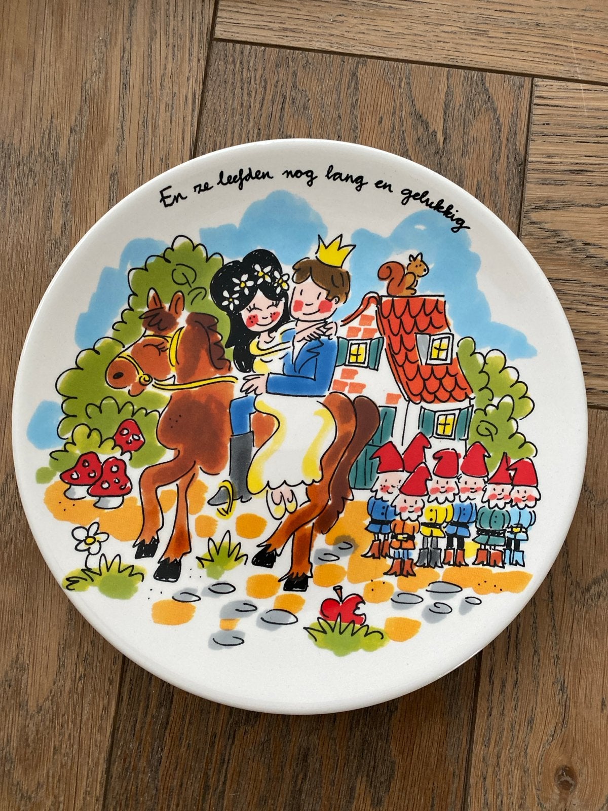 Blond Amsterdam Efteling servies: borden en kom, Keramiek, Ophalen of Verzenden, Zo goed als nieuw, Bord(en)