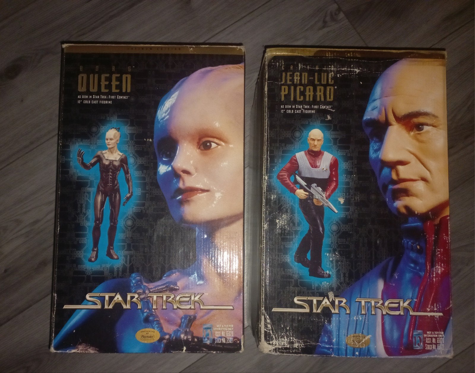 1997 PLAYMATES STARTREK JEAN-LUC PICARD & Borg queen 12" , Verzamelen, Film en Tv, Zo goed als nieuw, Film, Beeldje, Replica of Model