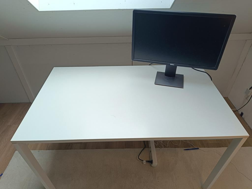 Ikea Melltorp Eettafel / Bureau 125x75 cm, Huis en Inrichting, 100 tot 150 cm, Modern, Scandinavisch, Overige materialen, Zo goed als nieuw