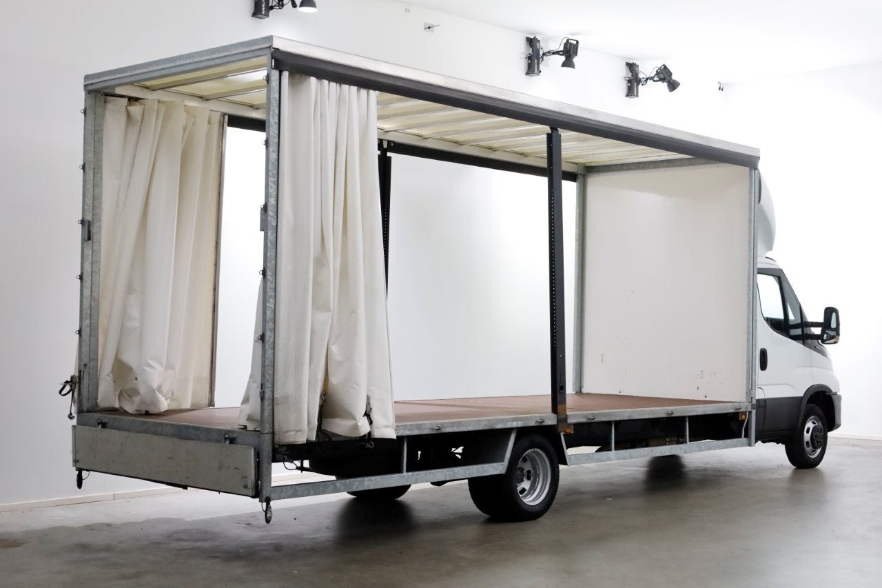 Iveco Daily 50C16 3.0 160pk E6 WB475 XXXL Bakwagen met schui, Achterwielaandrijving, Gebruikt, Euro 6, 4 cilinders