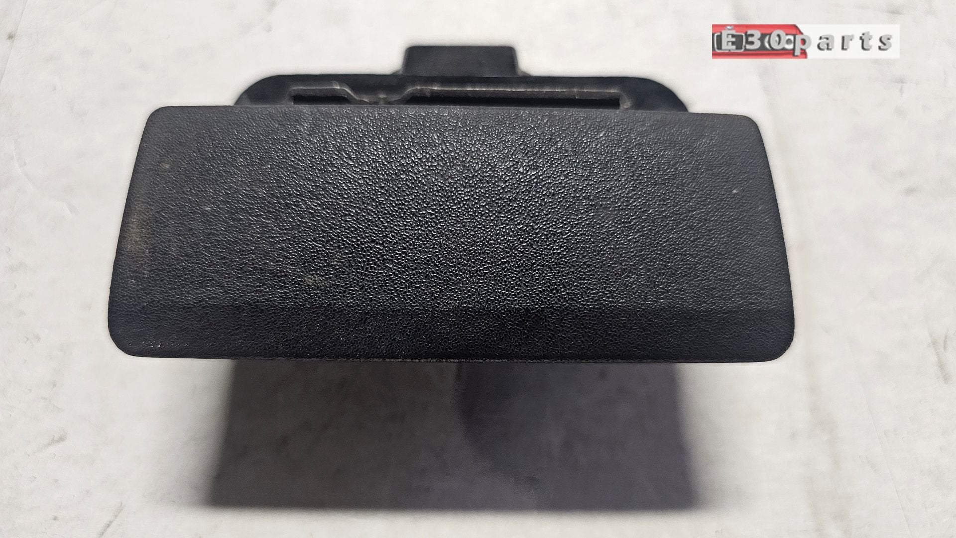 Dashboard kastje slot mechaniek greep BMW 3 serie E30  51161, Gebruikt, -, Ophalen of Verzenden, -