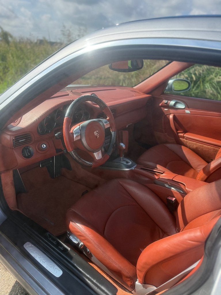 Foto 6 van Porsche 911 (997.1) 3.8L 4S Targa