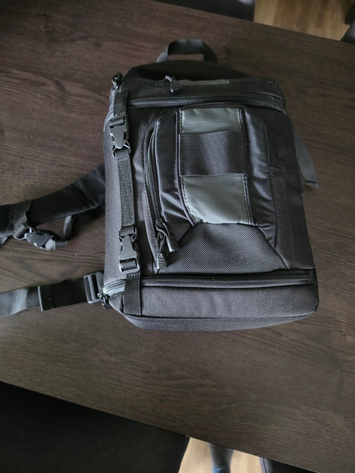 Lowepro SlingShot 202 AW cameratas - Zo goed als nieuw, Ophalen, Lowepro, Zijvakken, Slingtas