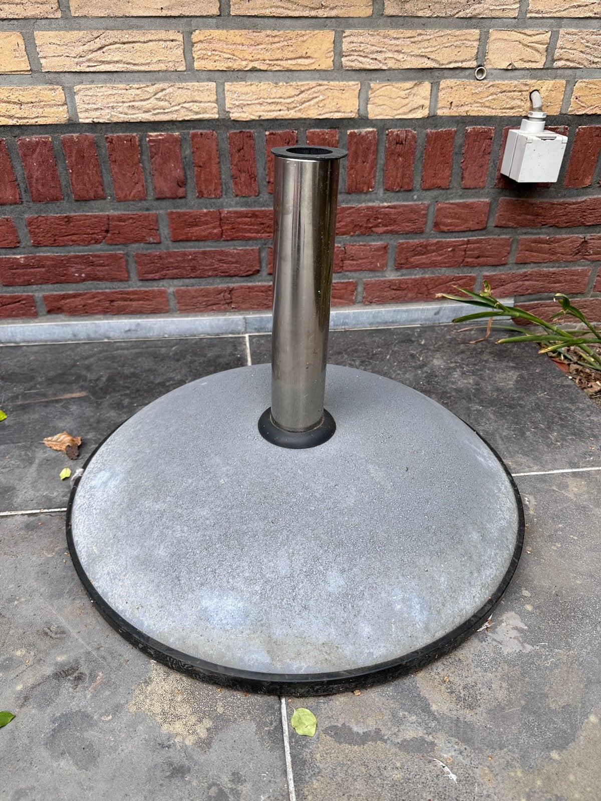 Parasolpoot beton rond, Tuin en Terras, Ophalen, Gebruikt, Minder dan 1 meter, Parasolvoet
