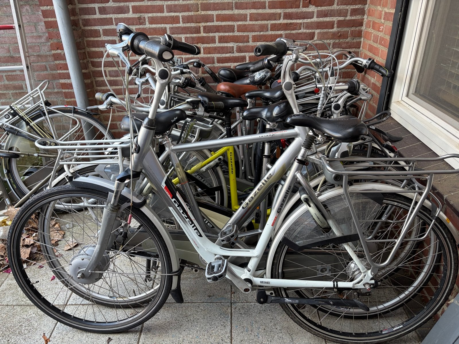Gazelle elektrische fietsen zonder voorwielen, Ophalen, Velgrem, Gazelle, 53 tot 56 cm