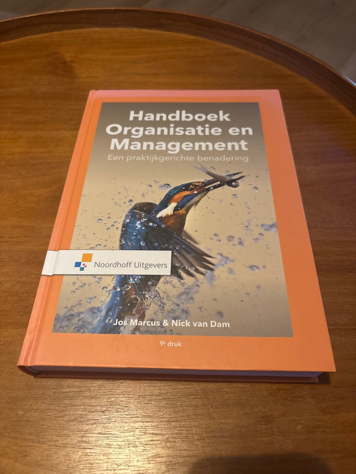 Handboek Organisatie en Management - Jos Marcus & Nick van D, Boeken, Ophalen of Verzenden, Zo goed als nieuw, Management