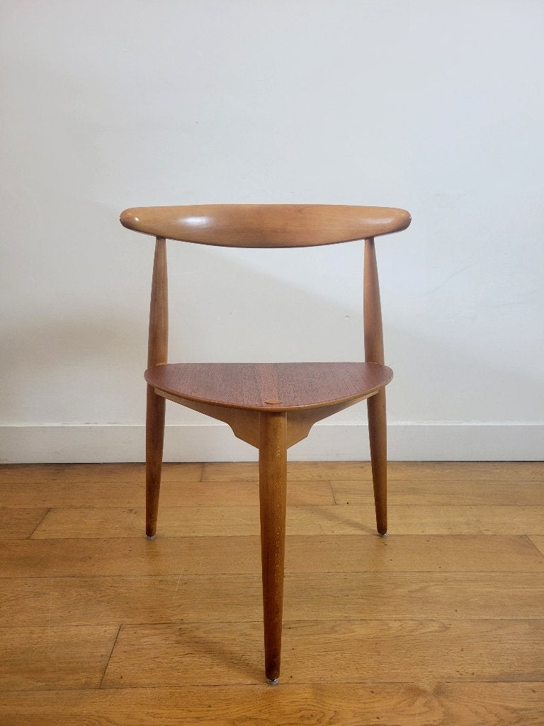 Set van vier The Heart stoelen van Hans J. Wegner, Ophalen, Gebruikt, Bruin, Vier