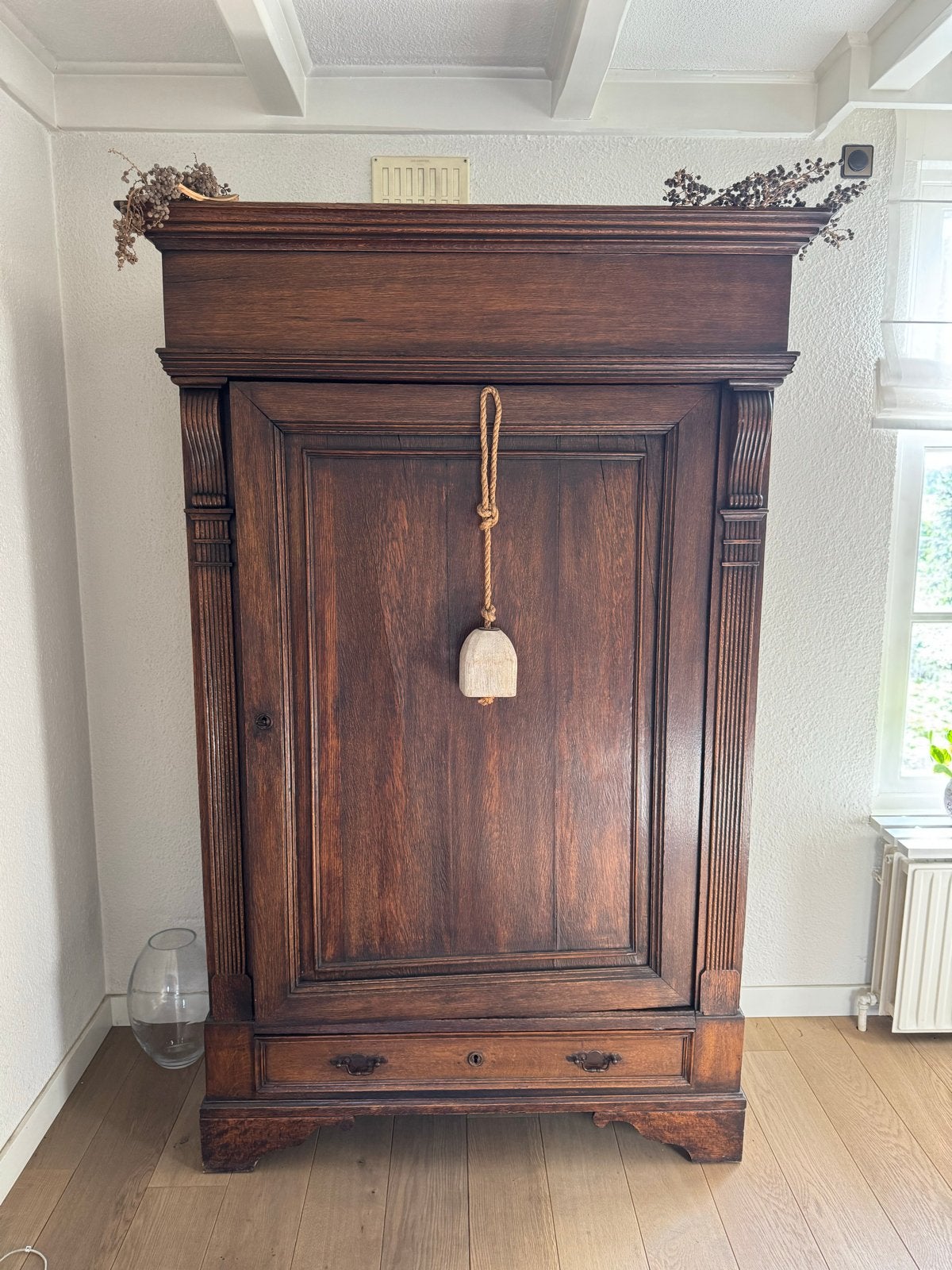 Antieke Eikenhouten Kast met Authentieke Details, Ophalen