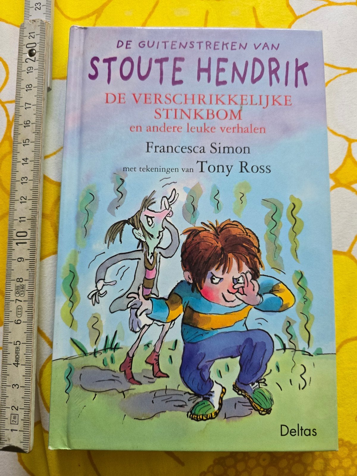 Stoute Hendrik: De Verschrikkelijke Stinkbom, Ophalen of Verzenden, Zo goed als nieuw, Francesca Simon