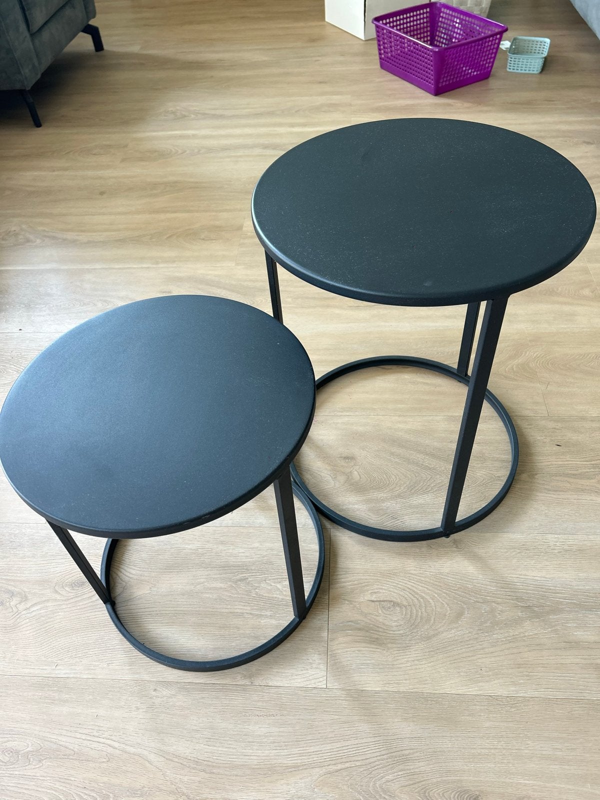 Set van 2 zwarte bijzettafeltjes metaal - Rond en modern, Minder dan 55 cm, Gebruikt, Metaal of Aluminium, Rond
