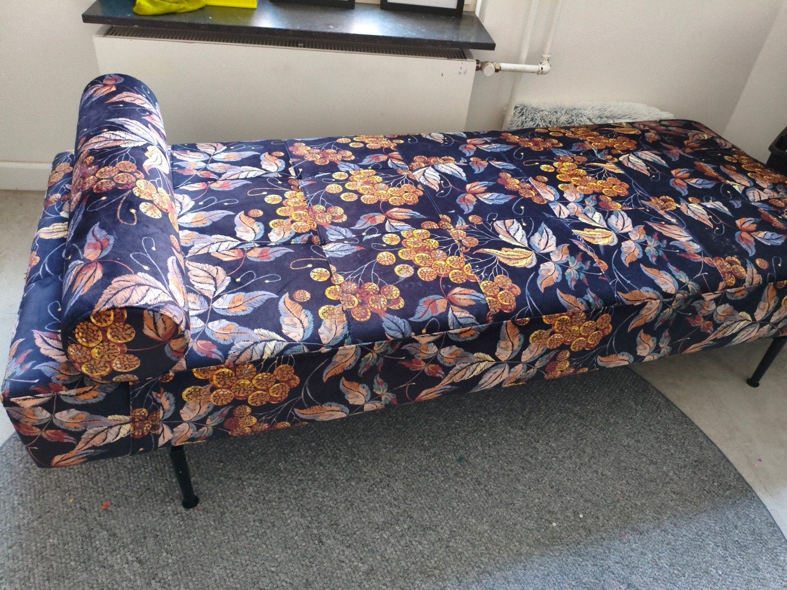Stijlvolle Daybed met Bloemenprint - Comfortabel en Chic, Eenpersoons, 75 tot 100 cm, Ophalen of Verzenden, Zo goed als nieuw