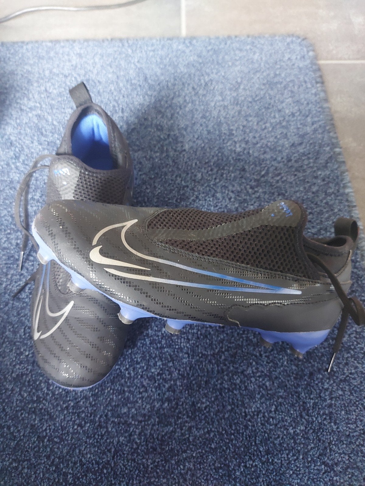 Nike Phantoms Voetbalschoenen Maat 38,5, Ophalen of Verzenden, Zo goed als nieuw, Schoenen