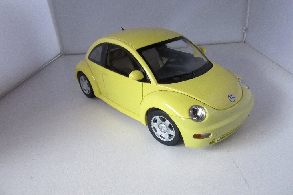 VW Beetle 1998 1;18, Hobby en Vrije tijd, Ophalen of Verzenden, Zo goed als nieuw, Auto, Overige merken