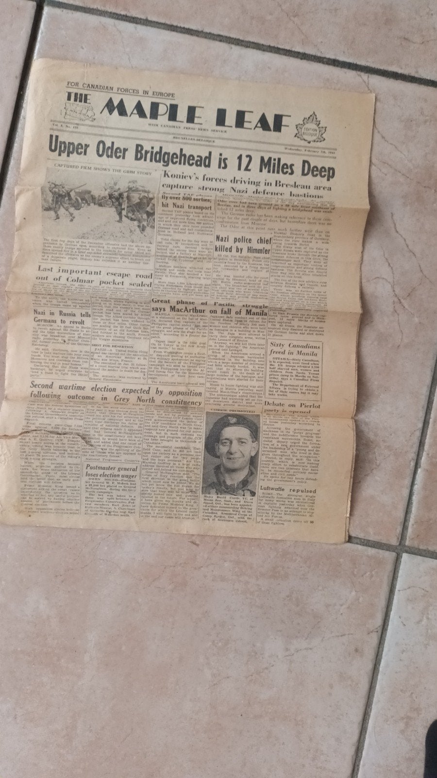 oude kranten van engeland 1944 /1945, Ophalen of Verzenden, 1940 tot 1960, Krant